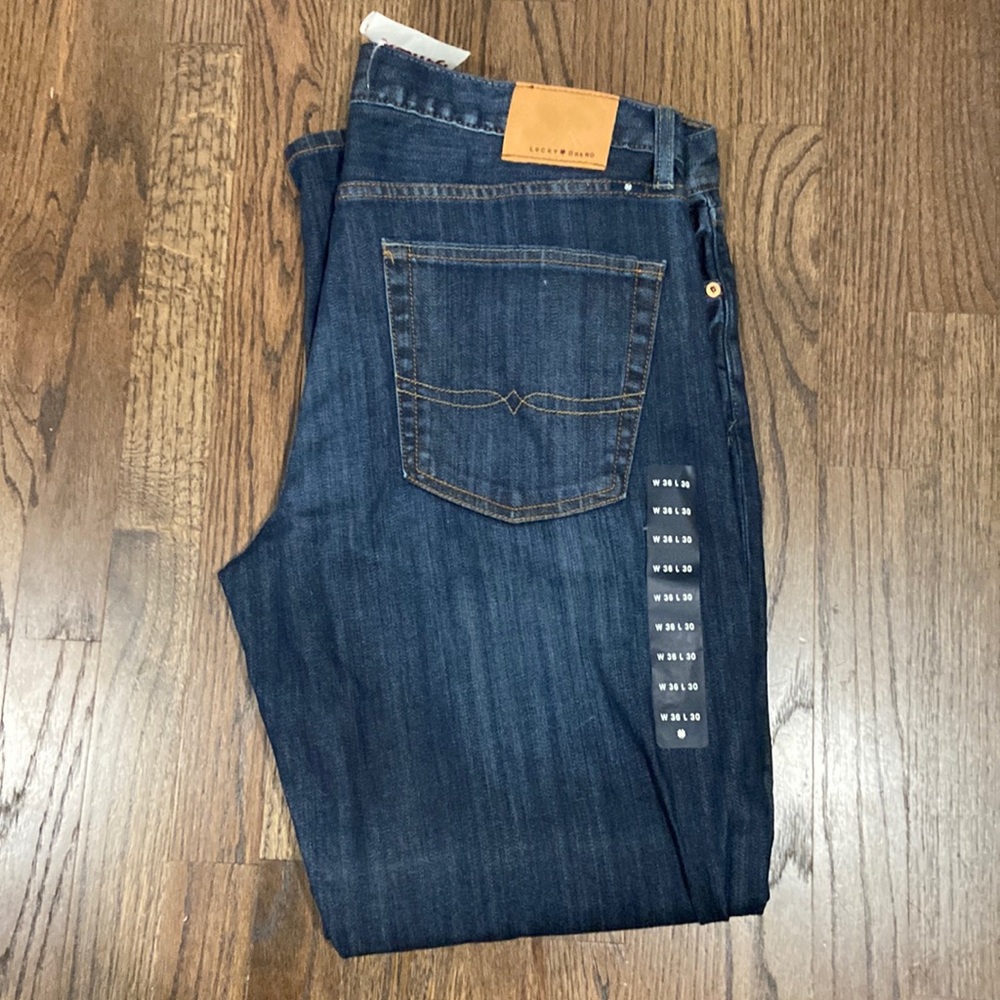 NWT Men lucky jeans